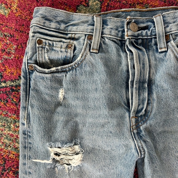 Levi’s | Women's Light Blue Distressed Premium Skinny 501 Buttonfly Jeans, sz 25 - Picture 9 of 14